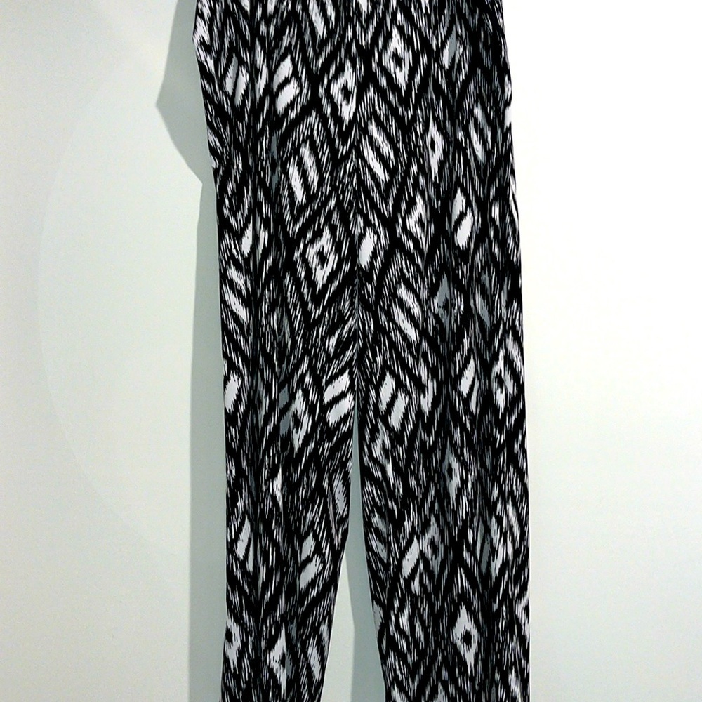 Zac & Rachel black white pants. Size 2X.